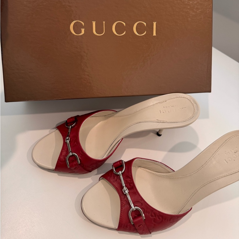 NEW AUTHENTIC Gucci Red Open-Toe Heels 👠
Perfect for Valentines ❤️ - Picture 4 of 7